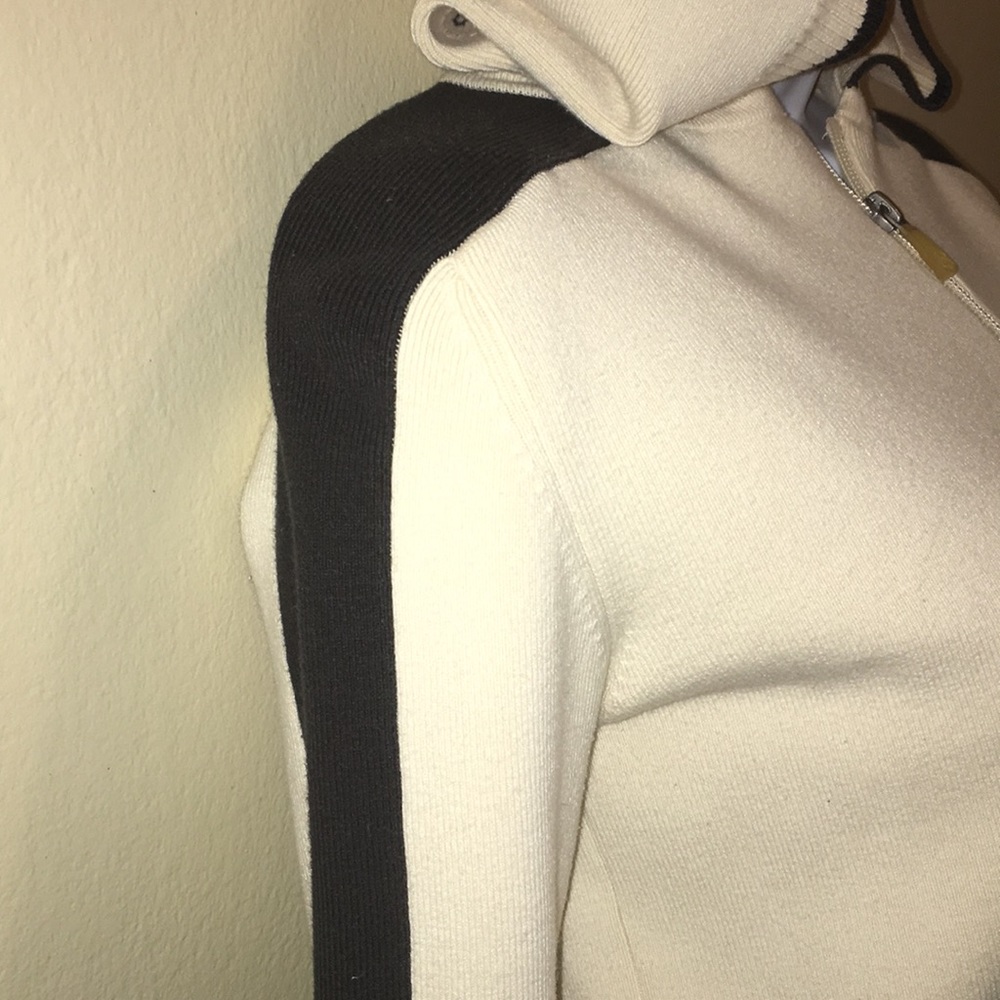 Puma Zip Up Hoodie Size Small - Picture 4 of 8